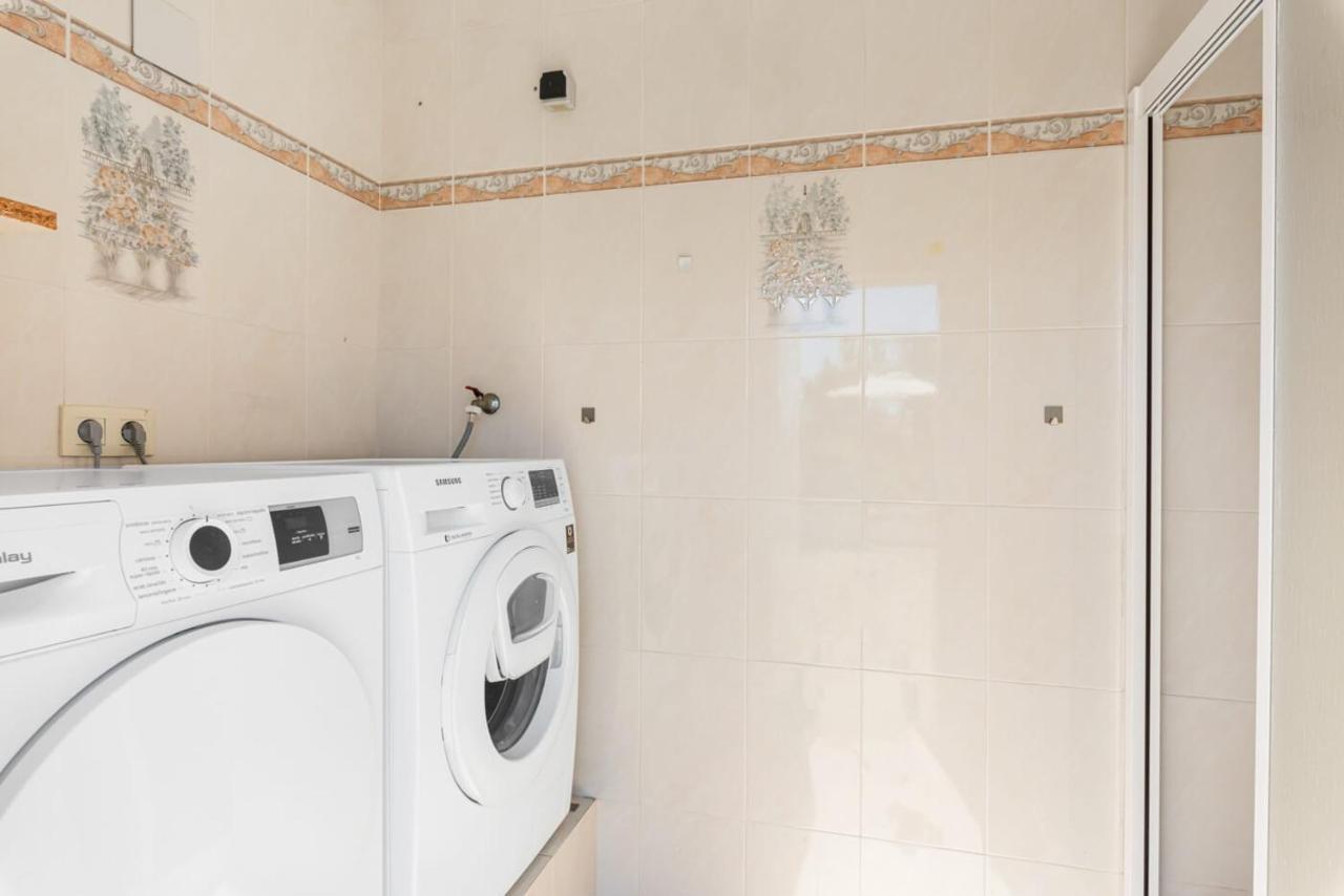 Villa Meile - Plusholidays Calpe Bagian luar foto